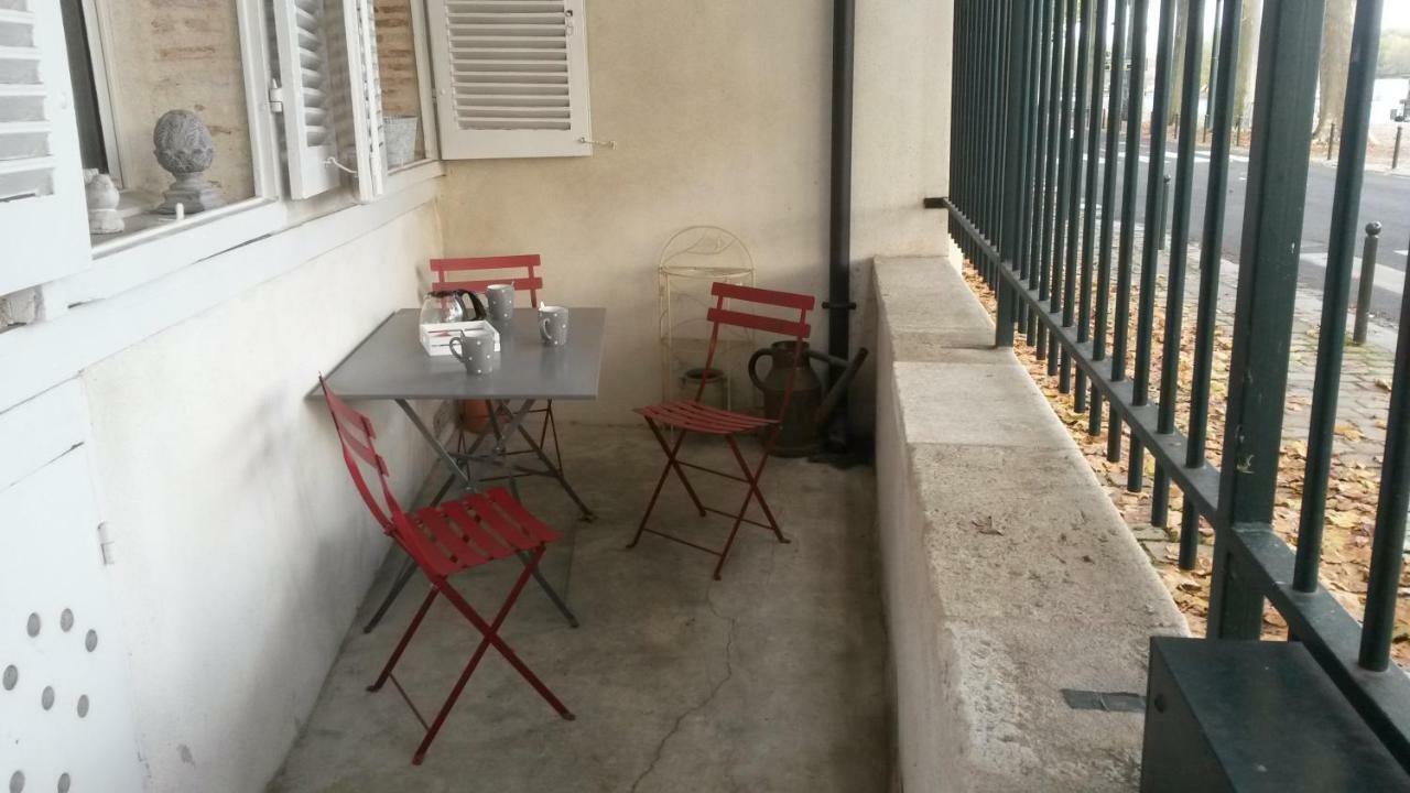 Appart La Gabare - Face Loire Quai Du Chatelet Orléans Esterno foto